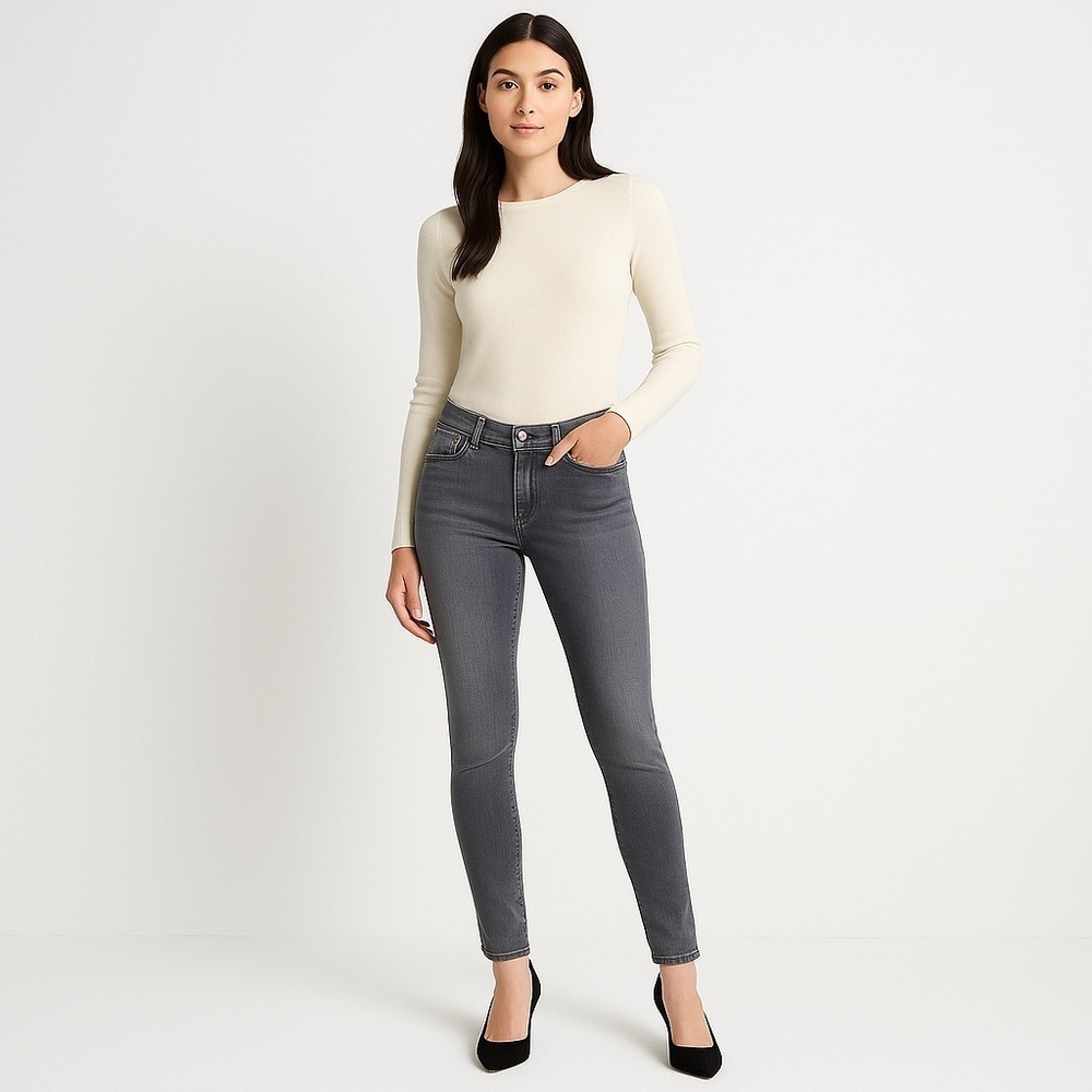 AG Adriano Goldschmied Women's Classic Grey Skinny Jeans (25) Minimalist